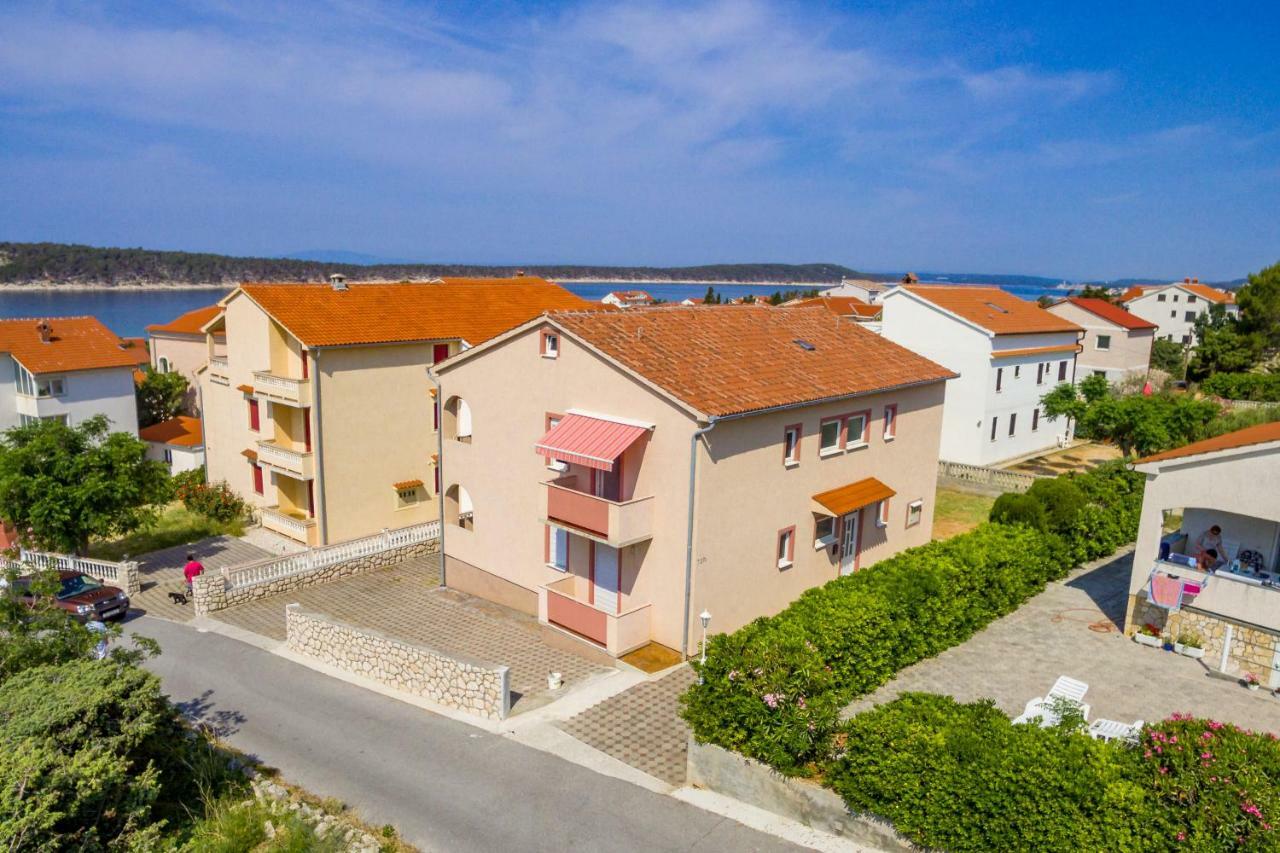Apartment Tonka Barbat na Rabu Exteriér fotografie